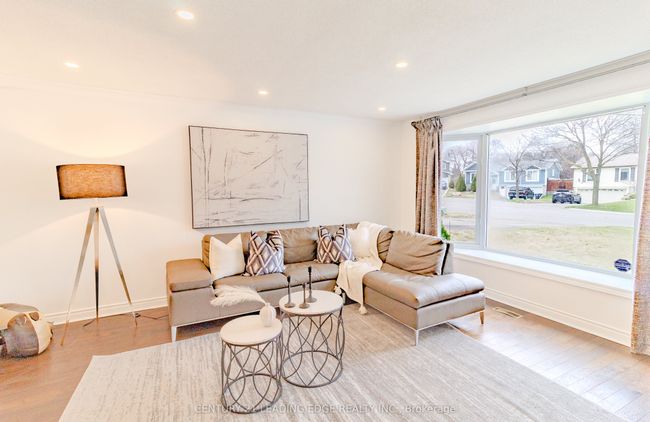 6 Jubilee Crt, House other with 4 bedrooms, 2 bathrooms and 4 parking in Brampton ON | Image 7