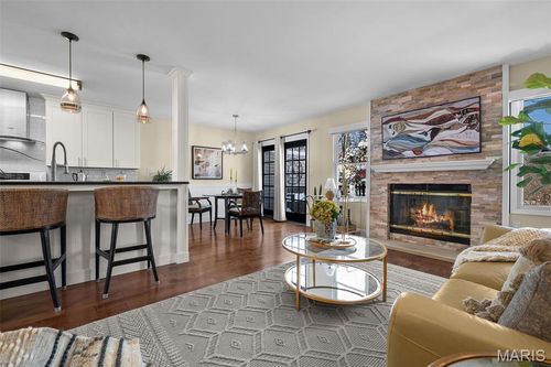 16176 Lea Oak Ct, Chesterfield, MO, 63017-4633 | Card Image