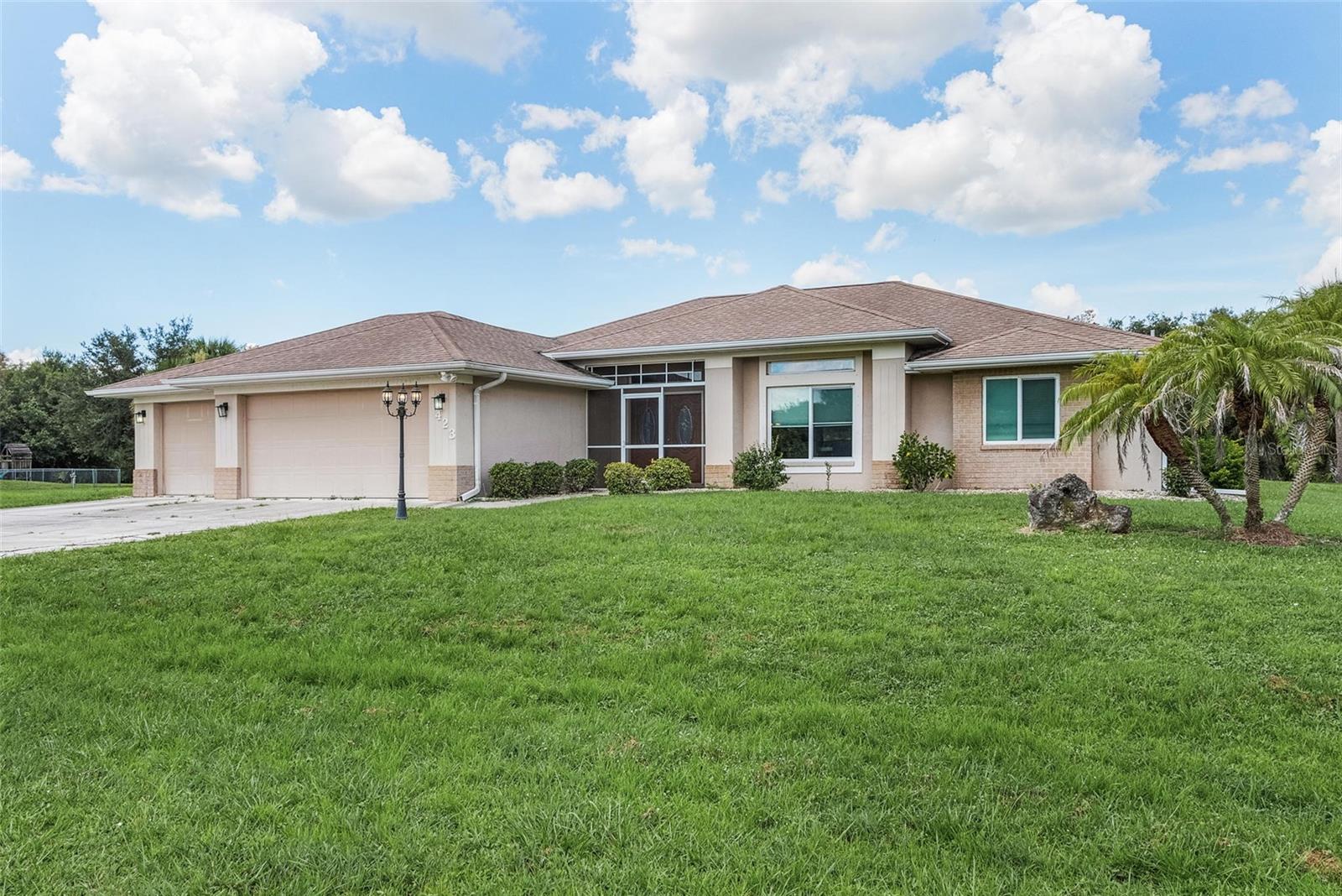 Ravenswood Blvd, Port Charlotte, FL 33954