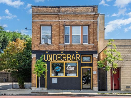 3243 N Western Ave, Chicago, IL, 60618-6302 | Card Image