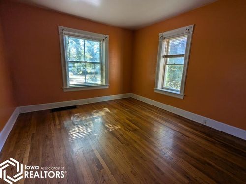 1119 Avenue D, Fort Madison, IA, 52627-2736 | Card Image