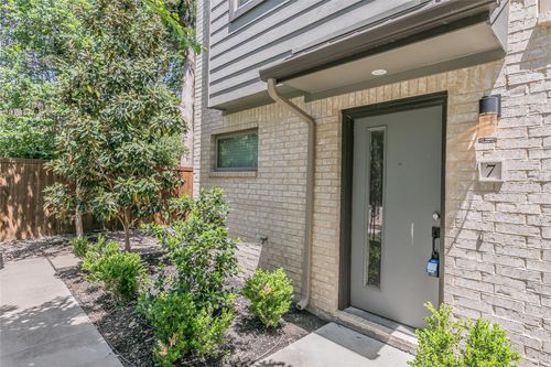 7-5901 Ross Avenue, Dallas, TX, 75206 | Card Image
