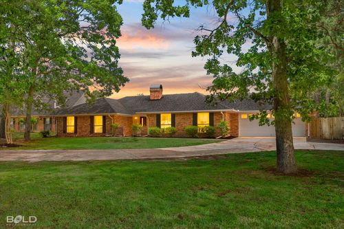 92 S Meadow Ln, Haughton, LA, 71037-9247 | Card Image