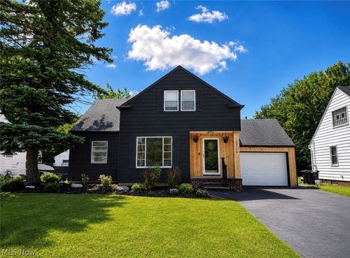 23718 Cedar Rd, Beachwood, OH, 44122-1070 | Card Image