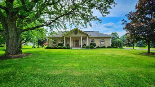 811 N Columbia St, Union City, IN, 47390-9495 | Card Image