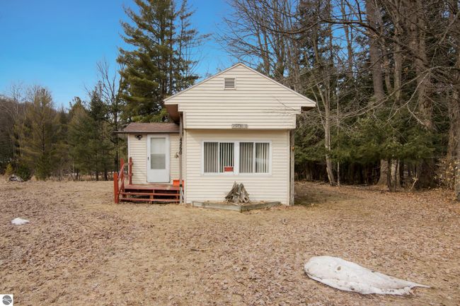 4283 S 7 Rd, House other with 2 bedrooms, 1 bathrooms and null parking in Harrietta MI | Image 9