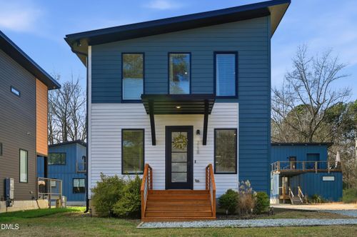 3138 Rowena Ave, Durham, NC, 27703-4447 | Card Image