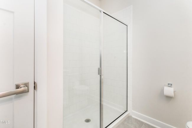 14 Master Shower | Image 14