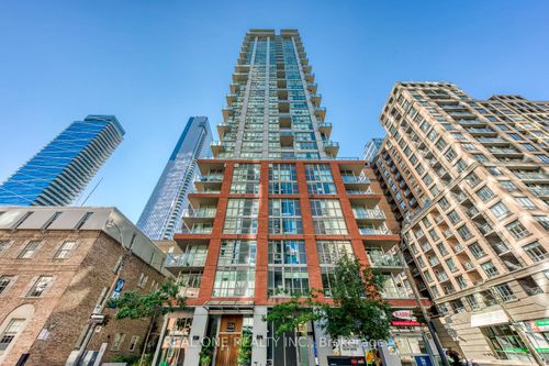 2007-126 Simcoe St, Toronto, ON, M5H4E6 | Card Image