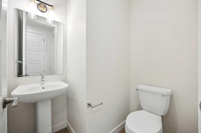 136 Crimson Ridge Place Nw, House other with 3 bedrooms, 3 bathrooms and 4 parking in Calgary AB | Image 12