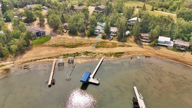 34 Beach St E, House other with 3 bedrooms, 2 bathrooms and 2 parking in Rochon Sands AB | Image 34