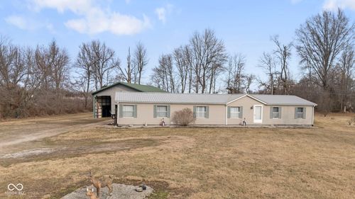1317 E Cutshall Rd, Scottsburg, IN, 47170-8256 | Card Image