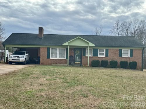1406 Meandering Ln, Lincolnton, NC, 28092-7193 | Card Image