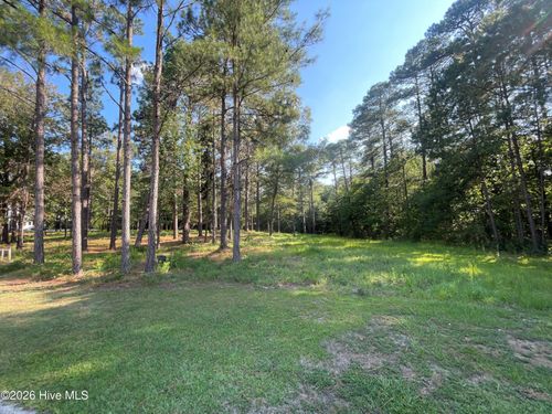 231 Meyer Farm Dr, Pinehurst, NC, 28374-8873 | Card Image