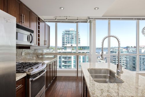 1402-138 E Esplanade Ave, North Vancouver, BC, V7L1A3 | Card Image