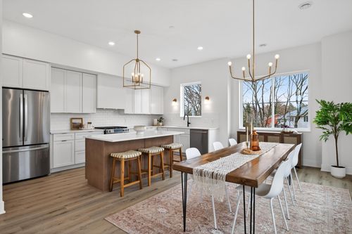 2501 Jansen Ave, White Bear Lake, MN, 55110 | Card Image