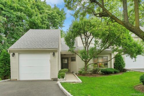 9 Evon Ct, Scarsdale, NY, 10583-5549 | Card Image