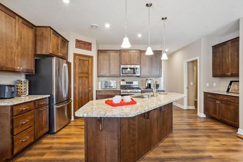4668 Foxglove Dr, Minnetrista, MN, 55331-4508 | Card Image