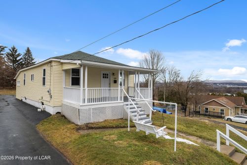 109 W Brady St, West Wyoming, PA, 18644-1103 | Card Image