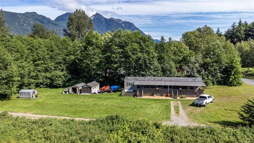 701 Kelsey Way, Sayward, BC, V0P | Card Image