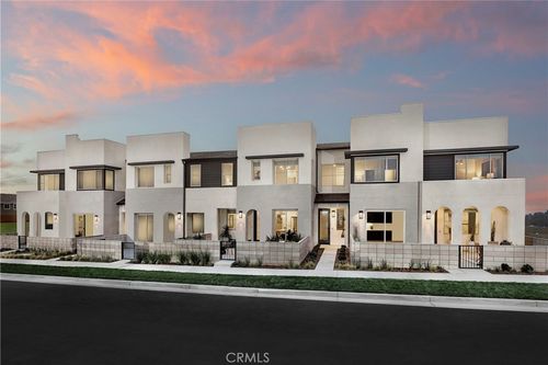 3268 S Agate Paseo, Ontario, CA, 91761-3930 | Card Image