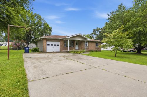 414 W Cooper St, Buffalo, MO, 65622-8582 | Card Image