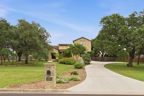 3121 Summit Ridge Dr, San Marcos, TX, 78666-4956 | Card Image