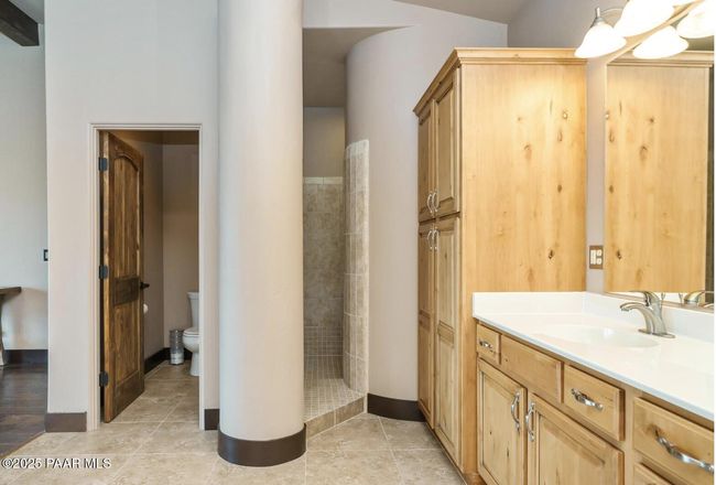 Walk-In Shower | Image 20