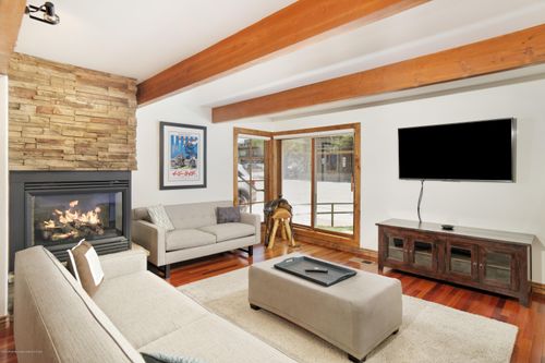 1-630 E Cooper Ave, Aspen, CO, 81611-2012 | Card Image