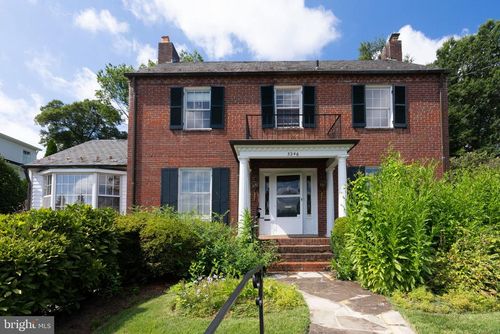 3246 N Abingdon St, ARLINGTON, VA, 22207-4214 | Card Image