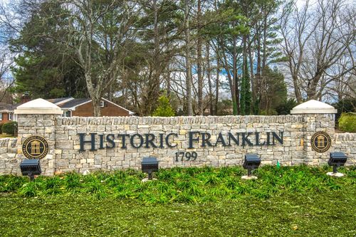 501 S Margin St, Franklin, TN, 37064-2863 | Card Image
