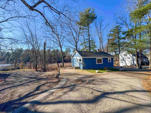 41 N Shore Road, Sandown, NH, 03873 | Card Image