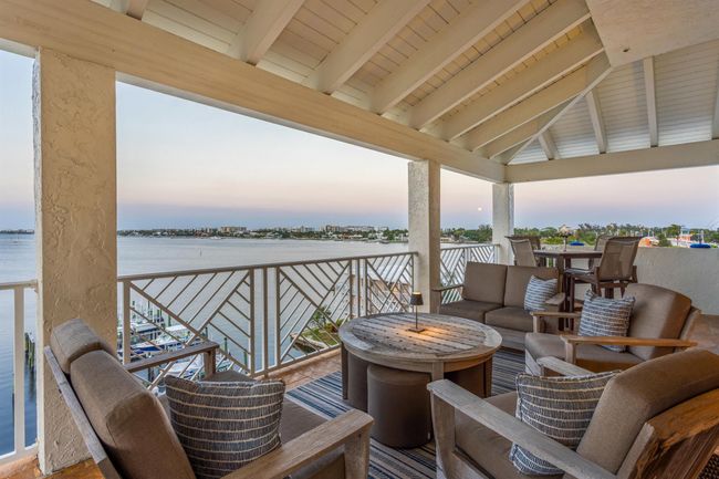 PH - 309 Ocean Ave, Condo with 3 bedrooms, 4 bathrooms and null parking in Lantana FL | Image 7