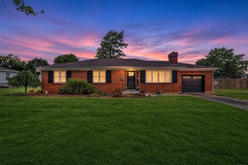 267 E High St, London, OH, 43140-1489 | Card Image