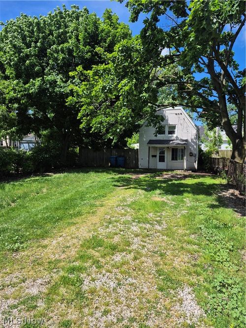 1306 Madison Ave, Lorain, OH, 44053-1026 | Card Image