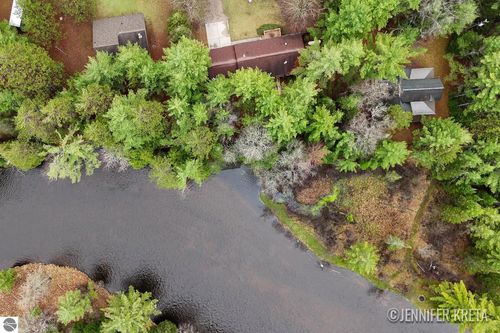 1114 Moffet Trl, Grayling, MI, 49738-7117 | Card Image
