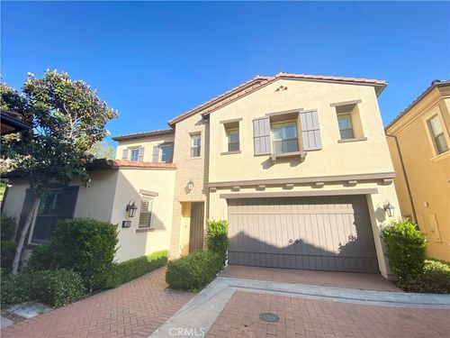 109 Mustang, Irvine, CA, 92602-0301 | Card Image