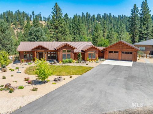 26 Creekside Ct, Garden Valley, ID, 83622 | Card Image