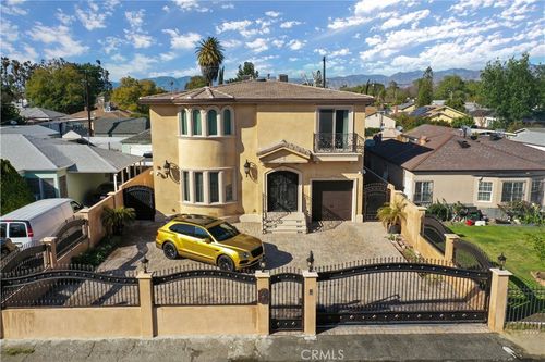 11501 Calvert St, North Hollywood, CA, 91606 | Card Image