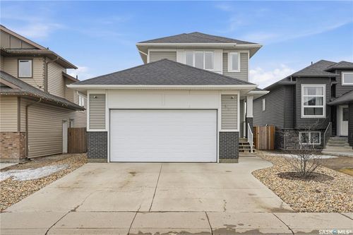 932 Rock Hill Lane, Martensville, SK, S0K2T1 | Card Image