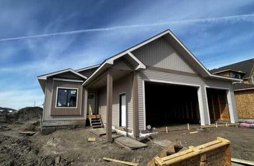 10656 147 Ave, Grande Prairie, AB, T8X0X5 | Card Image