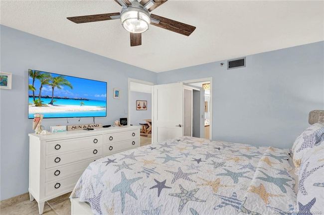 APT-1204 - 9600 Ocean Dr, Condo with 2 bedrooms, 2 bathrooms and null parking in Jensen Beach FL | Image 20