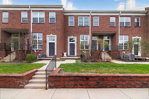 1930 Lindsay Ln, Ann Arbor, MI, 48104-4168 | Card Image