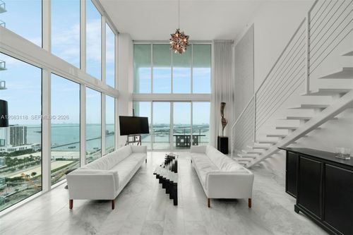 3304-1040 Biscayne Blvd, MIAMI, FL, 33132-1706 | Card Image