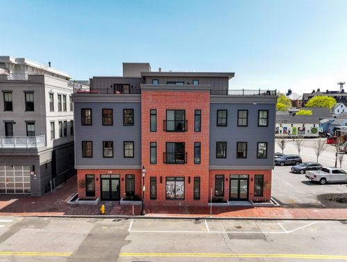 unit-308-238 Deer St, Portsmouth, NH, 03801-2313 | Card Image