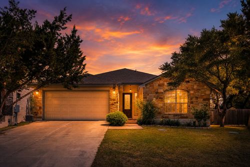 10025 Janet Loop, Dripping Springs, TX, 78620-2620 | Card Image
