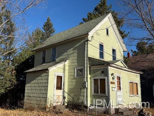 19336 W Edwards Avenue, Houghton, MI, 49931 | Card Image