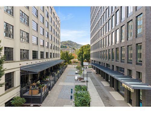 322-1400 Nw Irving St, Portland, OR, 97209-2210 | Card Image