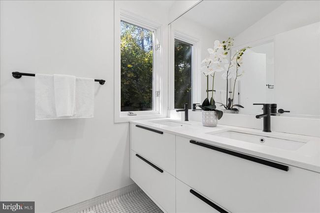 14 Wheatsheaf Ln, House other with 3 bedrooms, 3 bathrooms and null parking in Princeton NJ | Image 17