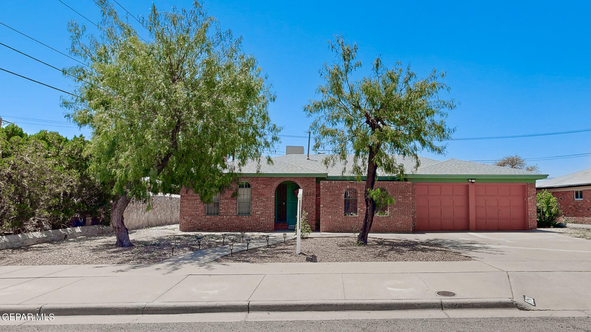 Grover Dr, El Paso, TX 79925